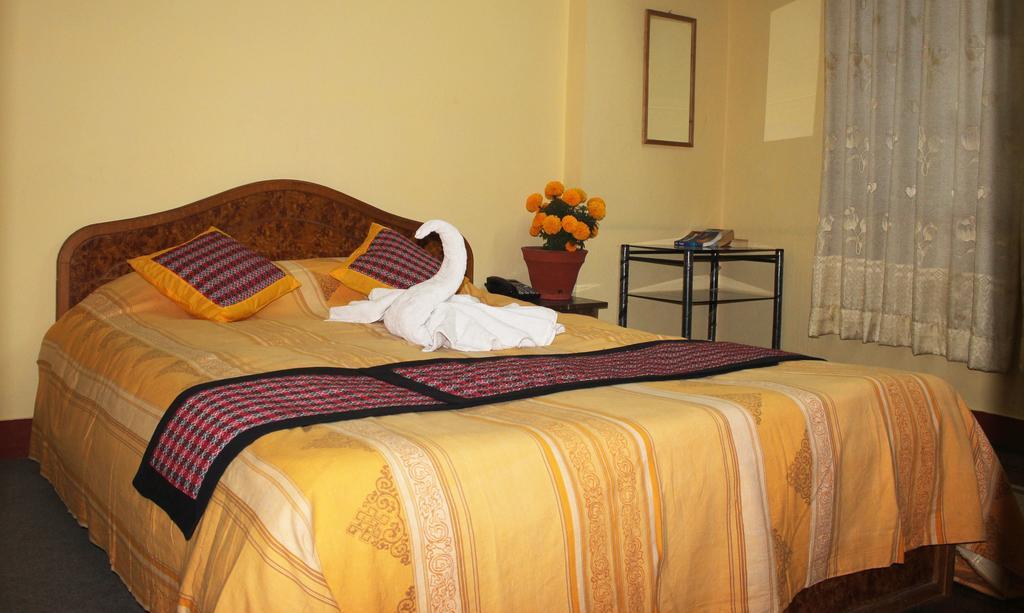 Simrika Homes Bed And Breakfast Katmandu Pokój zdjęcie