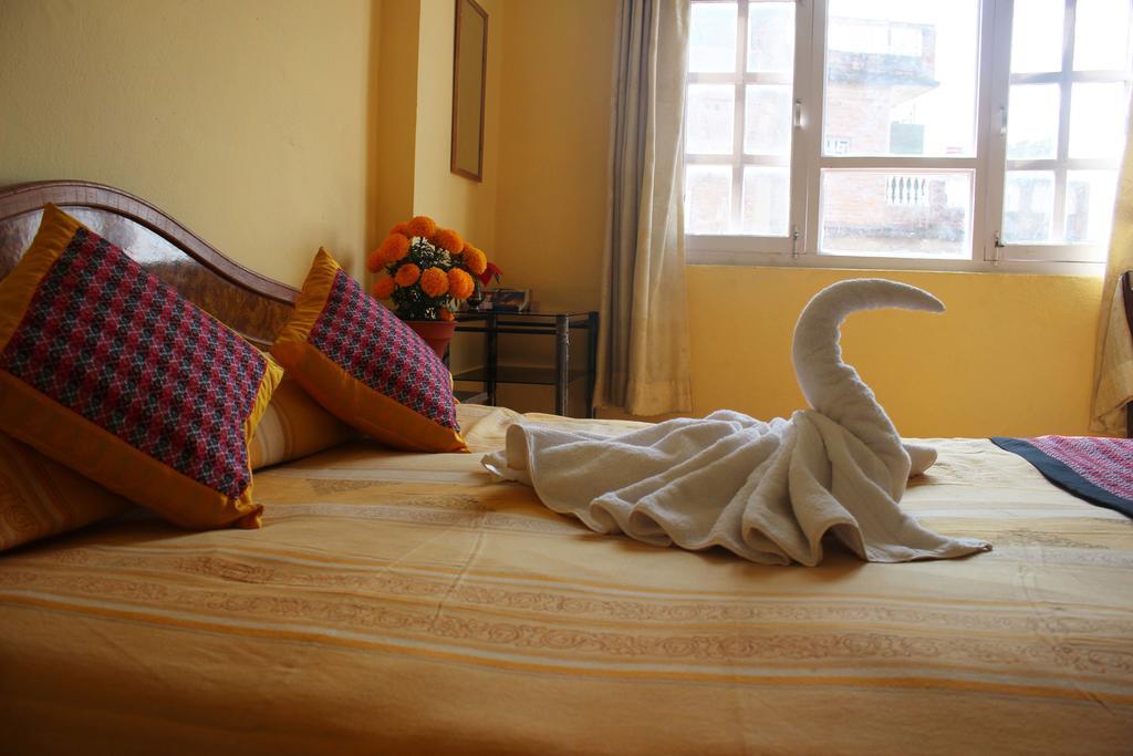Simrika Homes Bed And Breakfast Katmandu Pokój zdjęcie